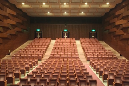 Hall・Theater Cleaning